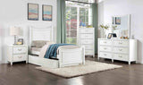 Lycoris Transitional Poster Bed & Youth Bedroom Set - Twin Bed Only