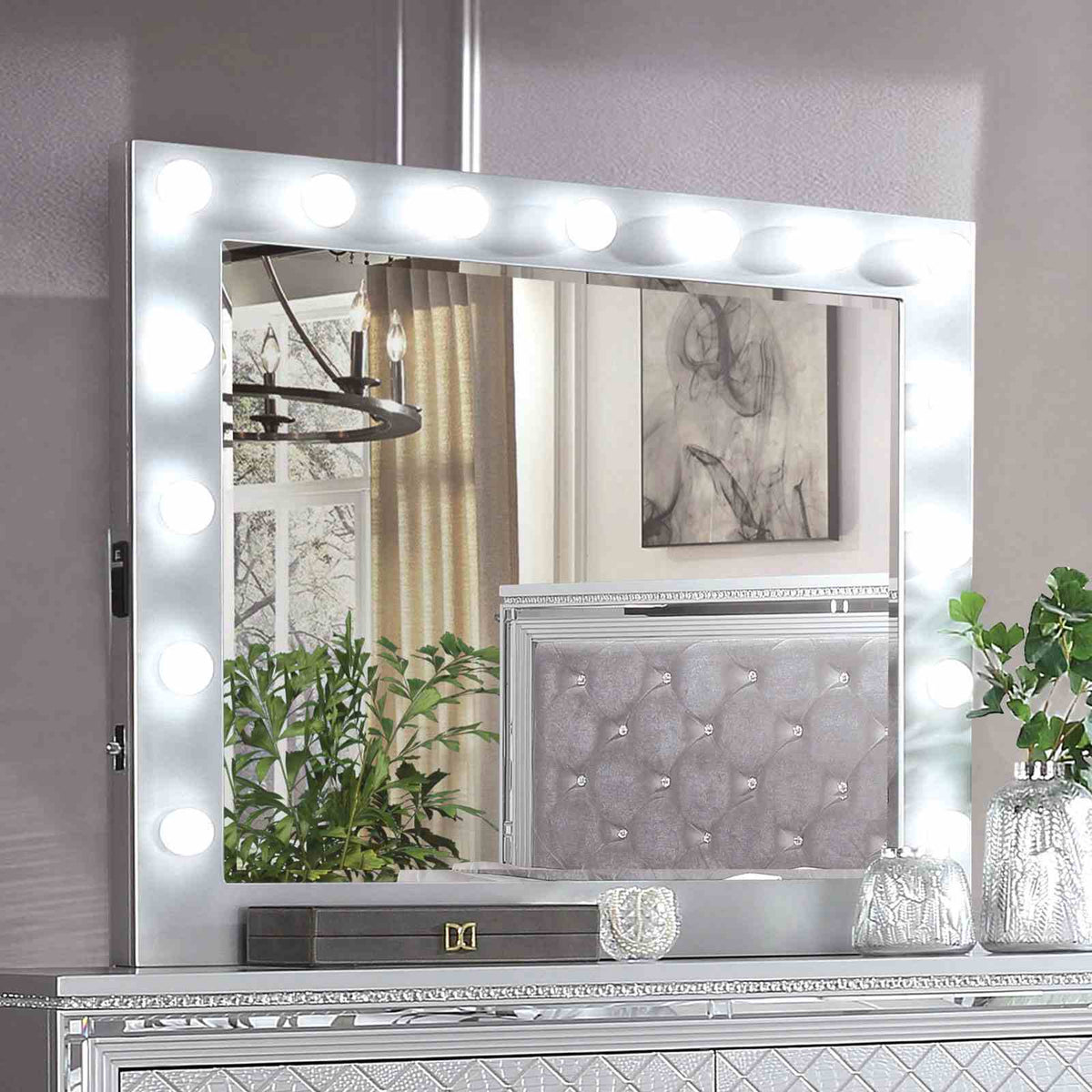 Belleterre Glam Tufted Bed, Bedroom Set & Case Pieces - LED Lighted Mirror