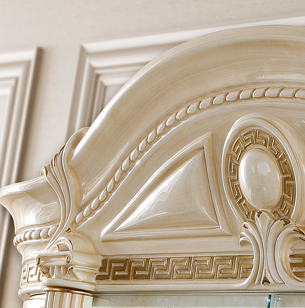 Aida Classic Italian Dining Collection by Camelgroup
