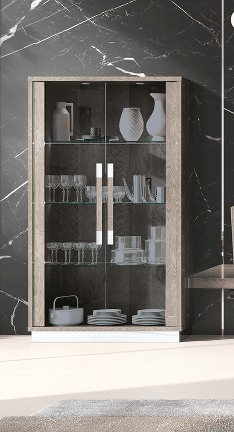 Platinum Slim Italian Dining Collection by Camelgroup