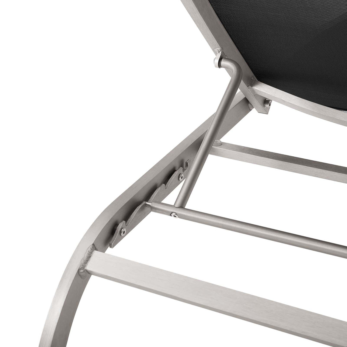 Savannah Mesh Chaise Outdoor Patio Aluminum Lounge Chair - Vintage Glamour & Weather-Resistant