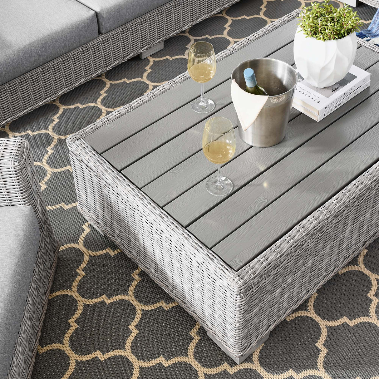 Conway 4-Piece Outdoor Patio Wicker Rattan Furniture Set - Modern Coastal & UV-Resistant Synthetic Wicker