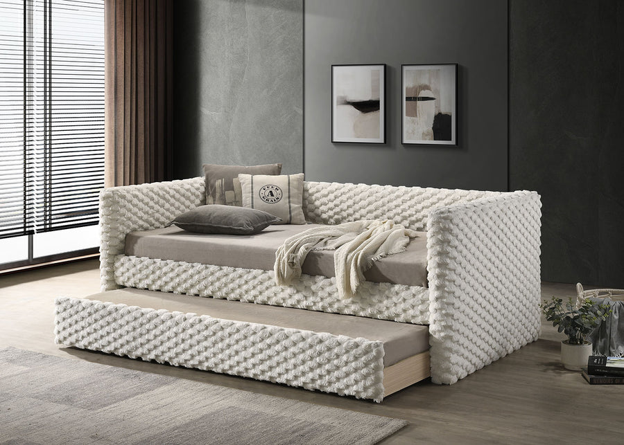 Palmeri Twin Upholstered Daybed with Trundle - Faux Fur Fabric in White
