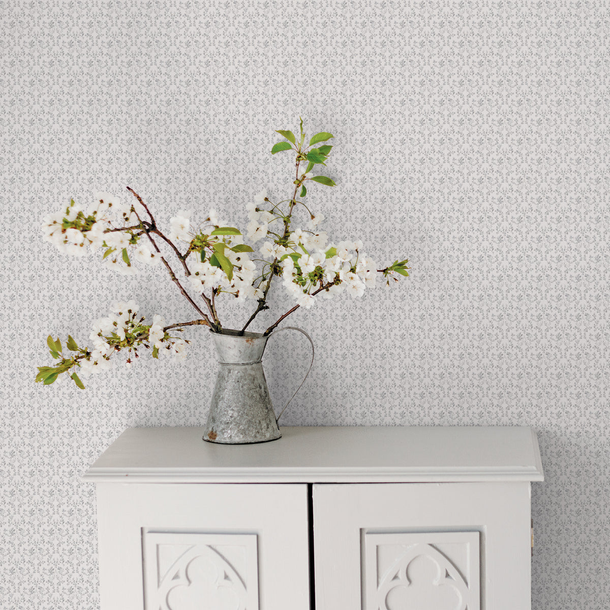 Galerie Small Prints Ogee Floral Wallpaper
