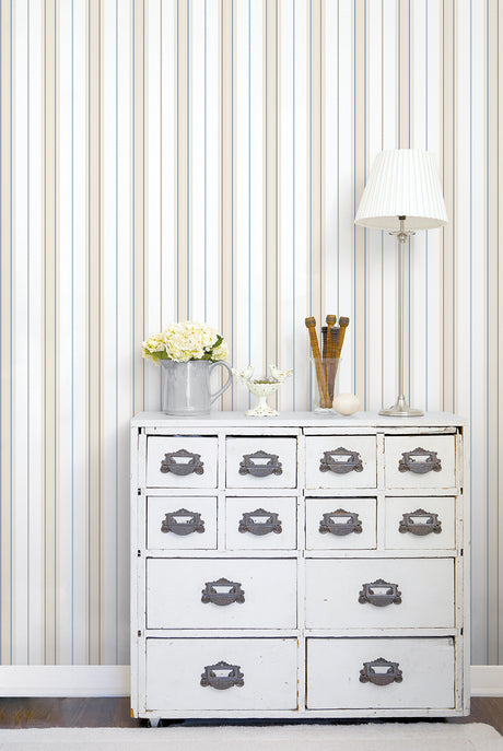 Galerie Smart Stripes 3 Slim Stripe Wallpaper