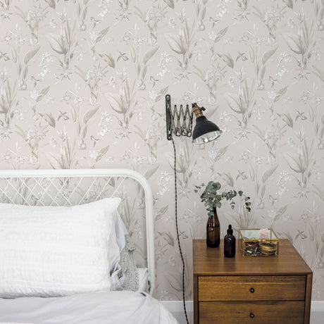 Galerie Secret Garden Cottage Botanical Wallpaper