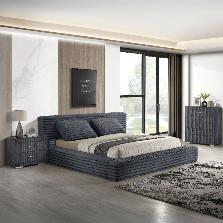 Sandy 5-Piece Upholstered Modern Bedroom Set