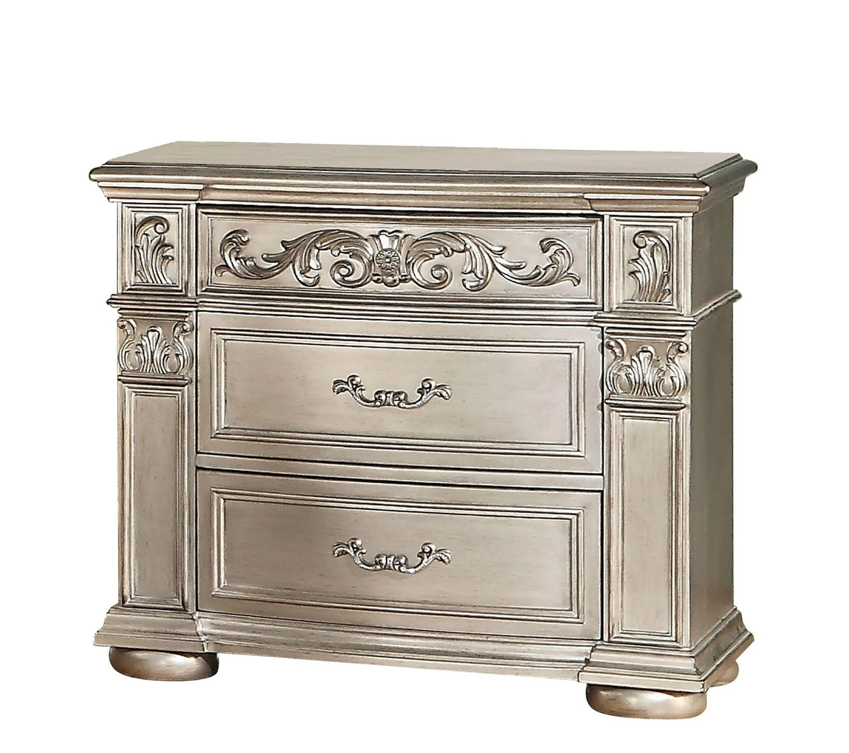 Luxurious Traditional Silver Ornate 5-Piece King Platinum Bedroom Furniture Set
