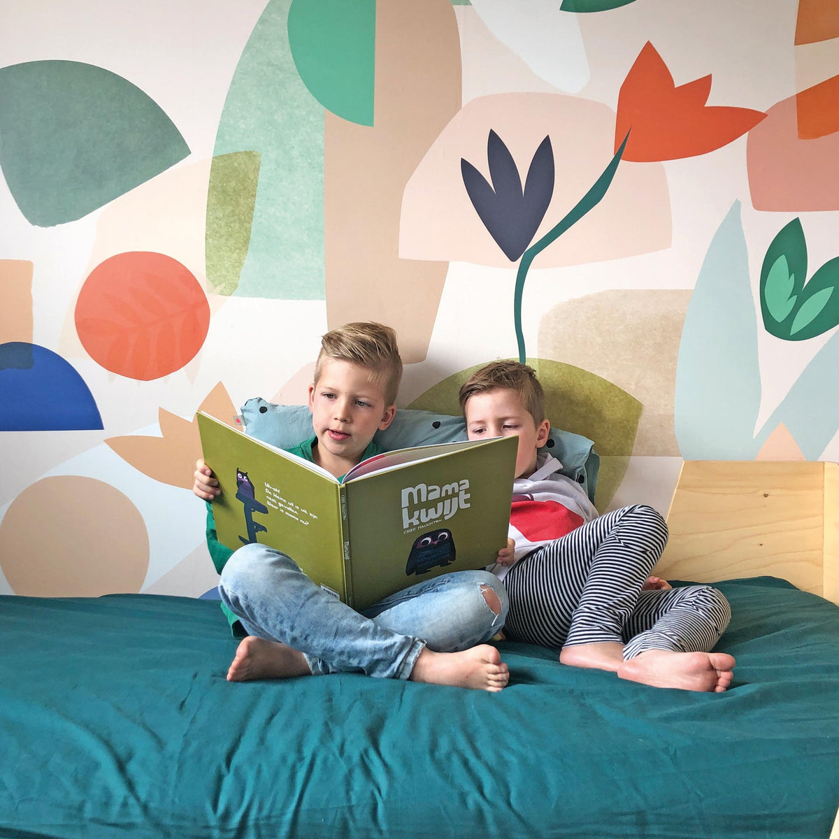 Galerie Day Dreamers Pieces Wall Mural