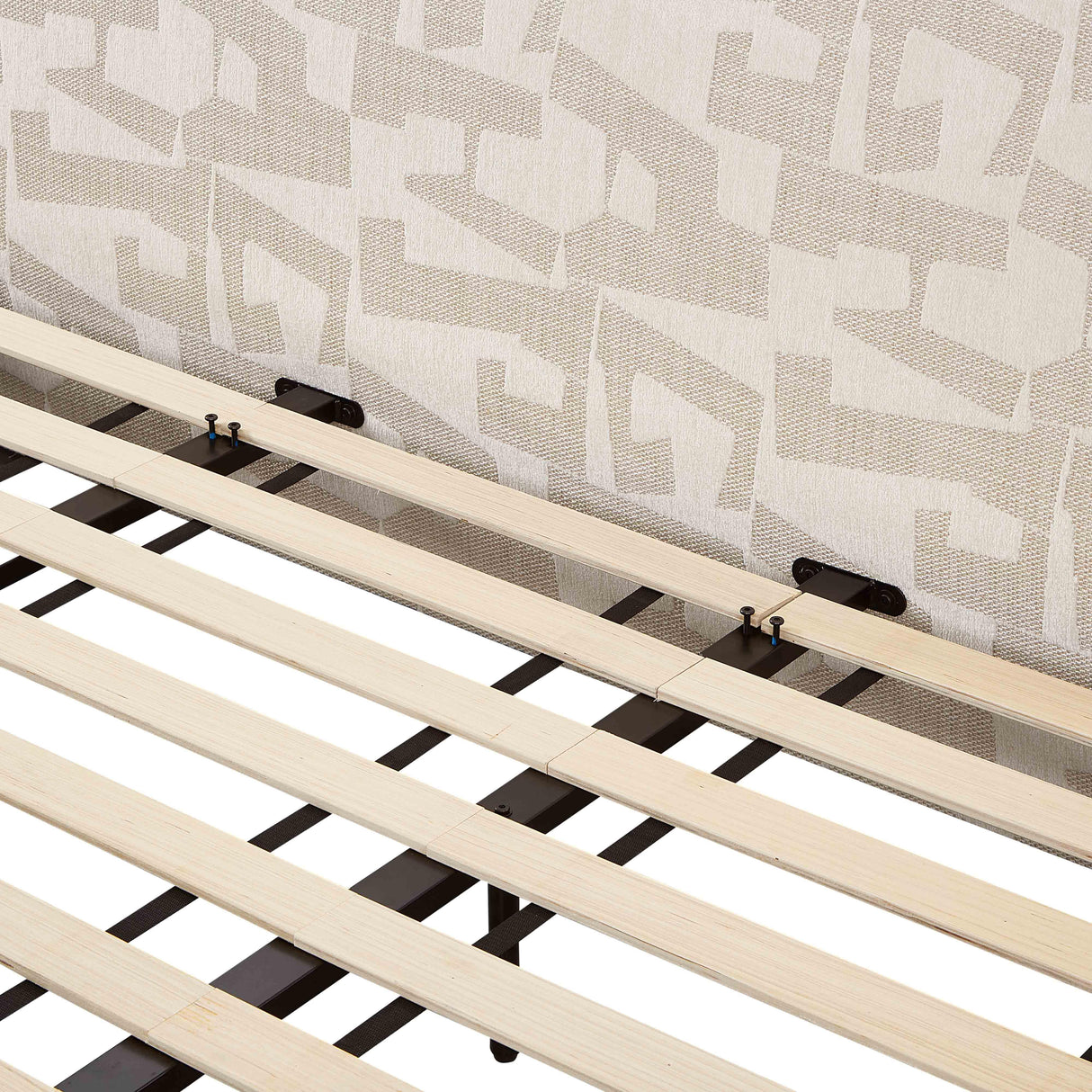 Isla Cream Jacquard Pattern Bed