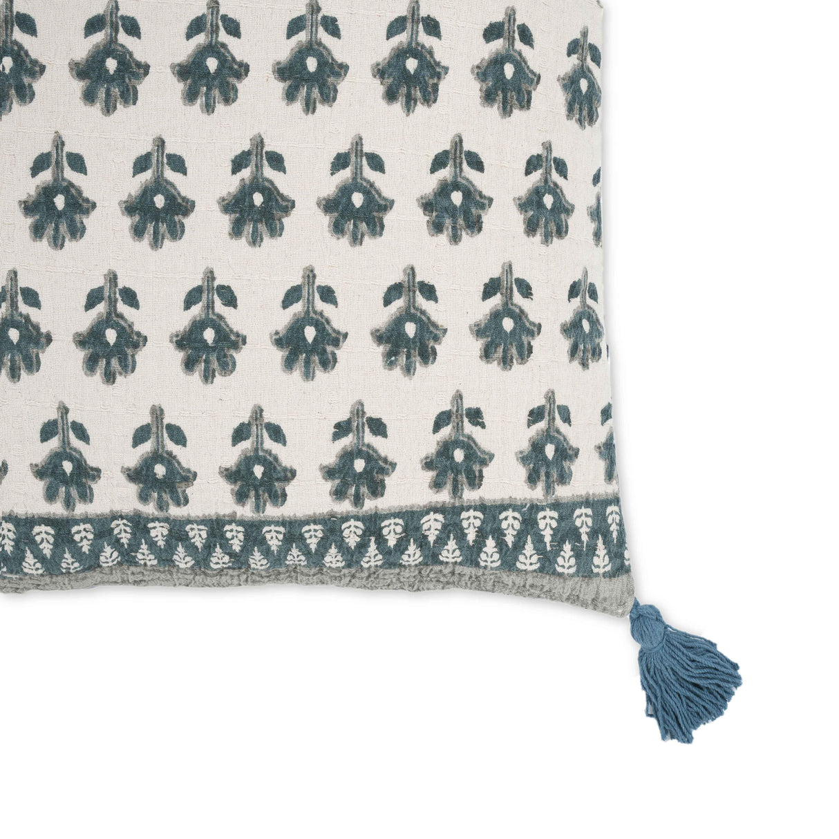Blossom 20" Printed Cotton Tassel Accent Cushion Cover