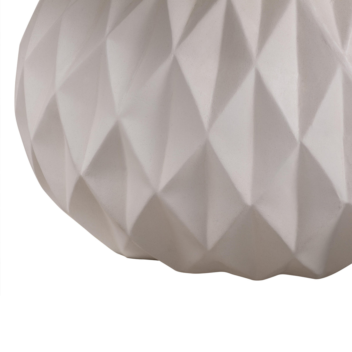 Tulum 47" Ivory Concrete Indoor / OutdoorRound Dining Table