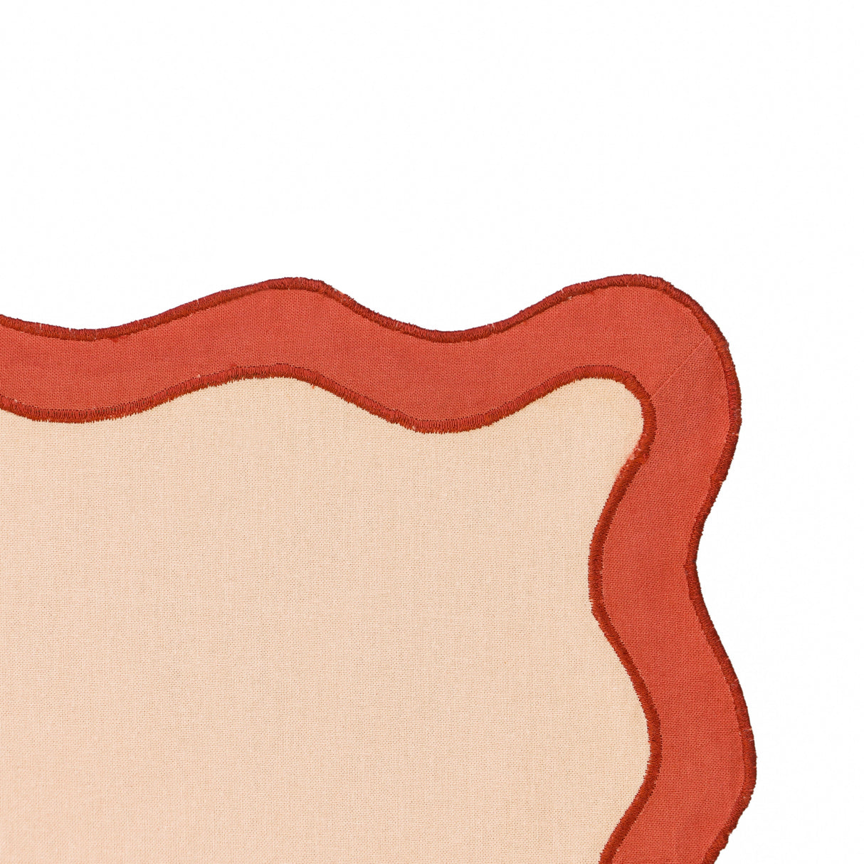 Scalloped Edge Cotton Placemat - Set of 4