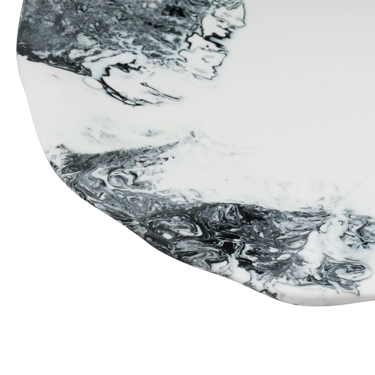 Mera Resin Petal Tray