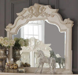 Victoria 5-Piece King Bedroom Set Traditional Ornate Off-White with Gold Accents