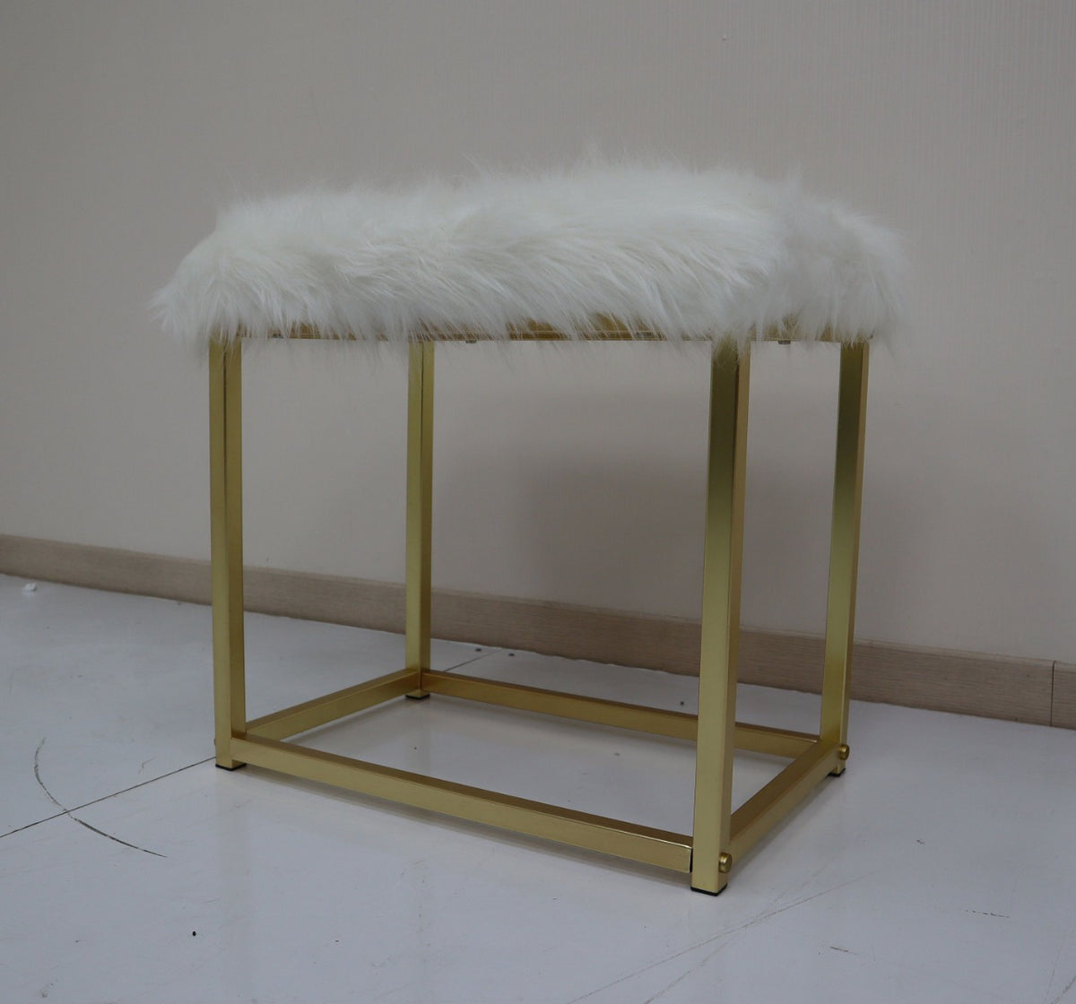Adao Vanity Mirror & Stool Set