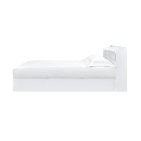 Perse Queen Storage Bed & Dresser