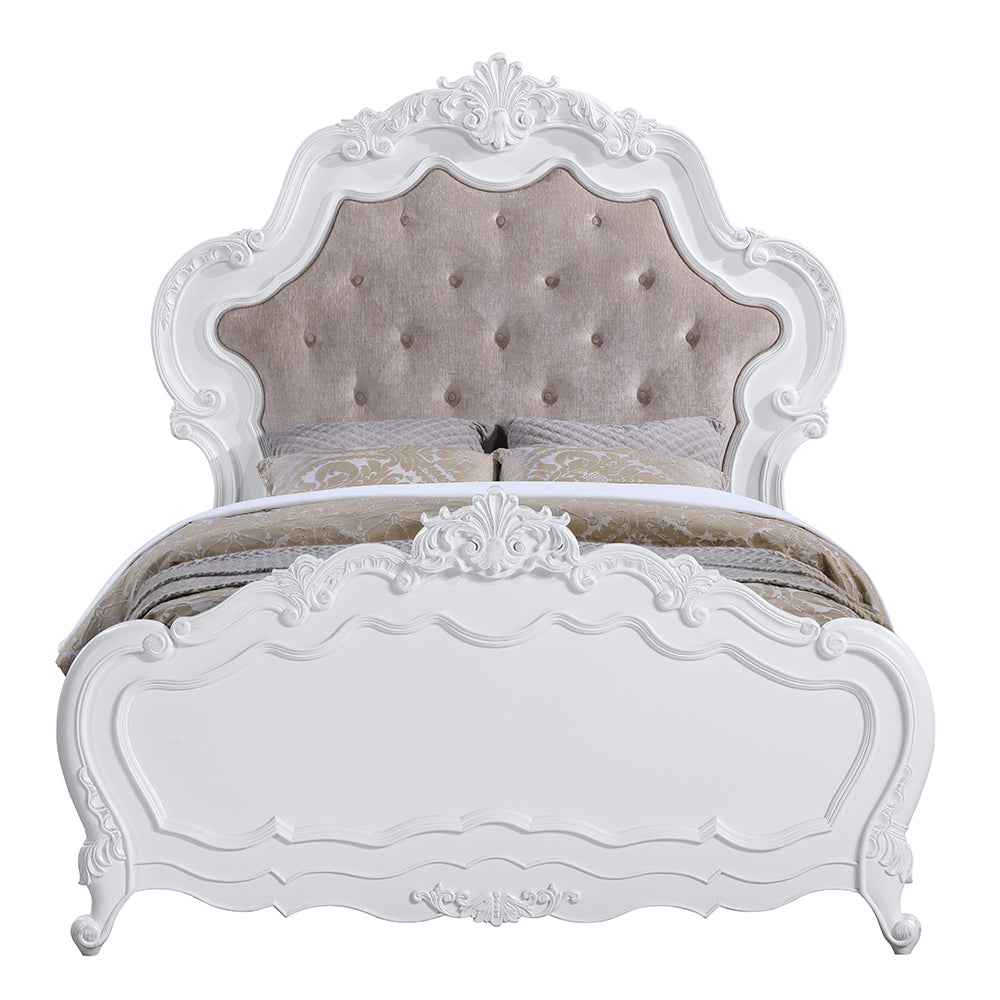 Latisha Traditional Bedroom Collection