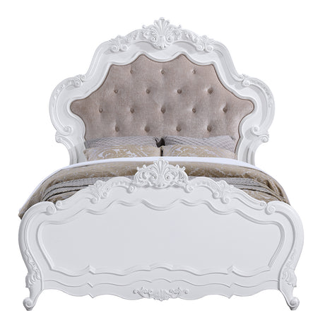 Latisha Traditional Bedroom Collection