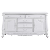Latisha Traditional Bedroom Collection