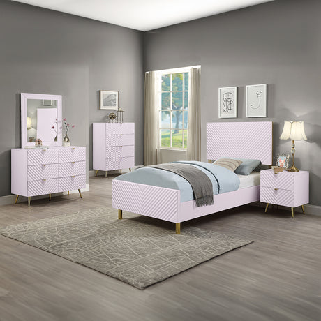 Gaines High Gloss Collection