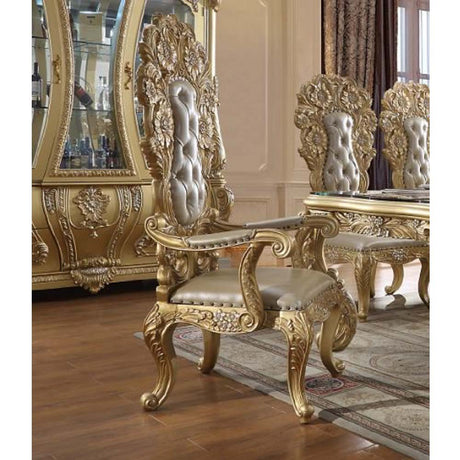 Cabriole Grand Dining Collection