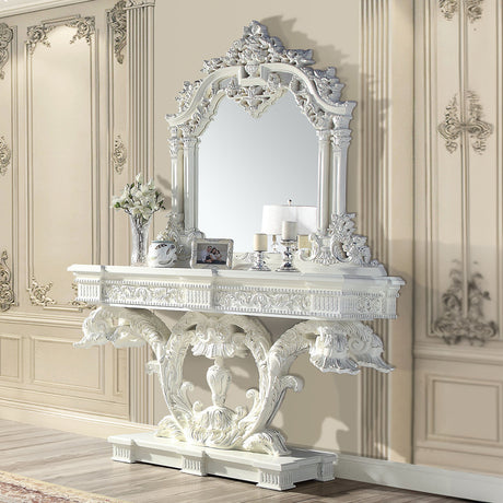 Vanaheim Ornate Accent Furniture