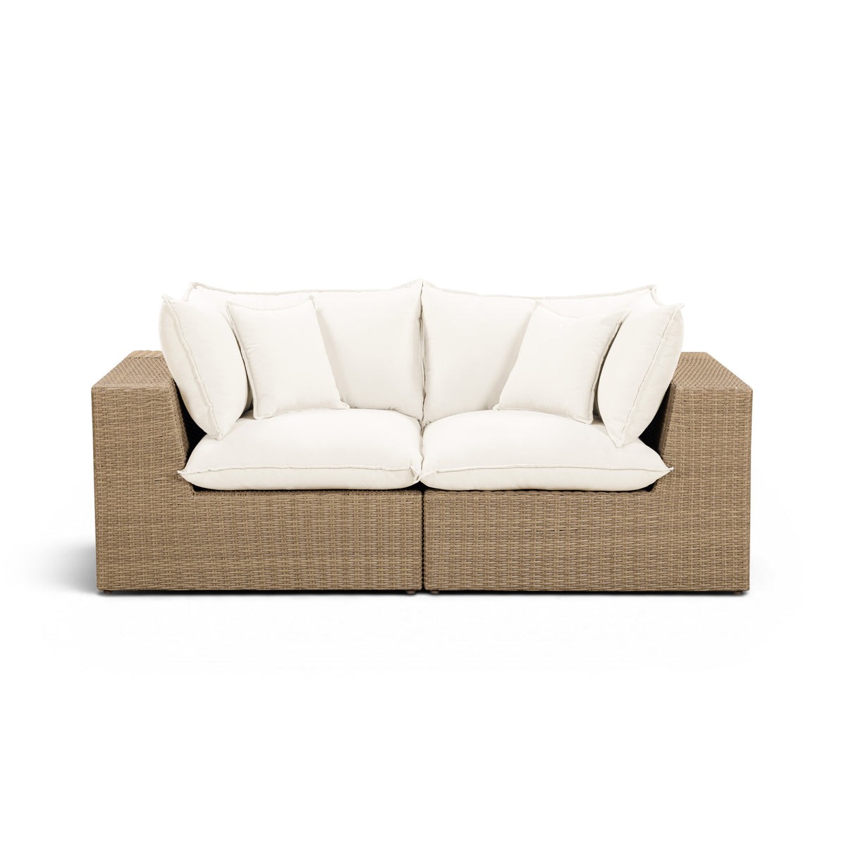 Close-up of durable synthetic wicker corner joint on Cali outdoor loveseat