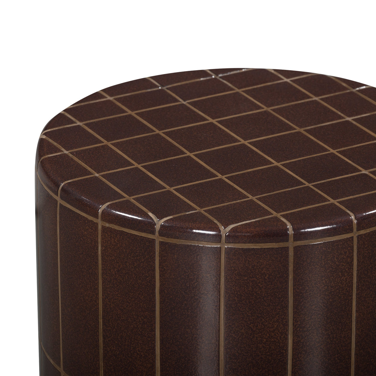 Color comparison of Tatiana round concrete side table variants